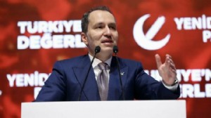 Erbakan Cumhurbaşkanı adaylığını duyurdu!