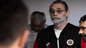 Erdal Beşikçioğlu ve 55 kişi adliyeye sevk edildi