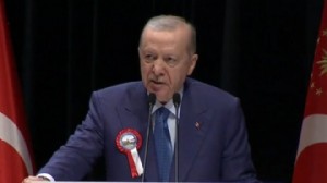 Erdoğan: Savaşlar sadece cephelerde verilmiyor