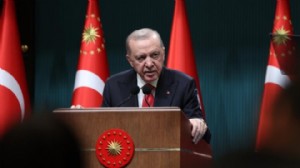 Erdoğan: Türkiye ekonomisi dimdik ayakta