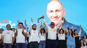Ermenistan'da seçim: Paşinyan zaferini ilan etti