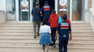 FETÖ'cü Kemal Batmaz'ın kızı Esma Batmaz yakalandı