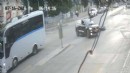 Feci kaza: Motosikletliye çarpıp kaçtı!