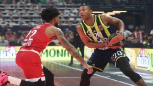 Fenerbahçe Beko, Olympiakos'a kaybetti