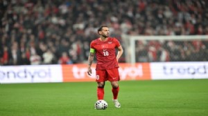 Fenerbahçe'den Hakan Çalhanoğlu seferi!