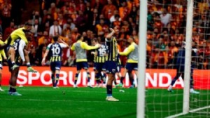 Fenerbahçeli 2 futbolcuya zorla getirme kararı!