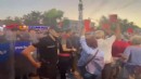 Foça'da AK Parti'ye geçen Fıçı'ya kırmızı kartlı protesto