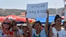 Foça'daki şikayete 'patikadan denize ulaşın' önerisi!