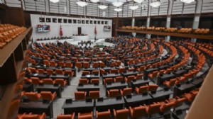 Fon teklifi: İlk 5 madde Meclis'te kabul edildi