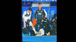 Formayı ayağıyla itti, büyük tepki geldi!