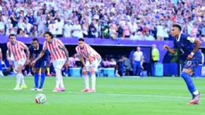 Fransa zorlandığı maçta çeyrek finale çıktı: Rakip Fas