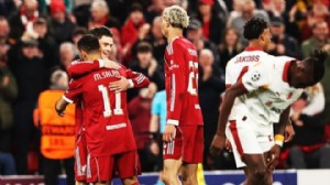 Galatasaray, Anfield'da Devler Ligi'ne veda etti