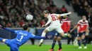 Galatasaray Fransa'da 4 golle kazandı