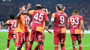 Galatasaray'da 8 futbolcu Alanya'ya götürülmedi