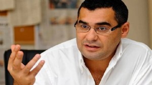 Gazeteci Enver Aysever tutuklandı!