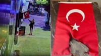 Gece vakti 'bayrak' provokasyonu!