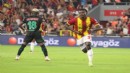 Göztepe'de Dennis, Al-Jazira Club'a transfer oldu