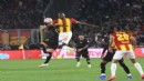 Göztepe'de Juan ve Dennis gidici!
