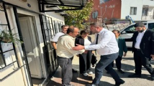 Gümrükçü, Karabağlar'da muhtarları dinledi
