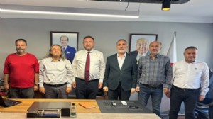 CHP'li Gümrükçü'den siyasi partilere 'diyalog' turu!