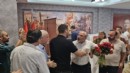 Gümrükçü'nün çiçeği CHP İzmir'i karıştırdı!