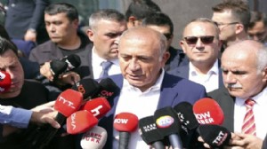 Gürsel Tekin, banka hesaplarına erişim için izin istedi!