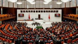 HSK seçimlerinde gerginlik: CHP seçimden çekildi!