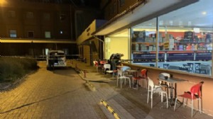 Hastane kantininde silahlı saldırı: Yaralılar var!