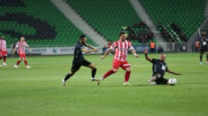 Hedef Süper Lig: Bandırmaspor avantajı kaptı