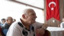 Huzurevinde Babalar Günü’ne duygusal kutlama