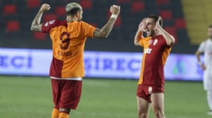 Icardi'den Kerem'e 'Metin Oktay' göndermeli mesaj!