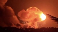 İsrail Lübnan'ın güneyini bombaladı
