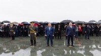 İzmir'de 29 Ekim kutlamaları çelenk töreni ile başladı