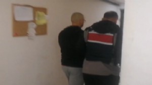 İzmir'de FETÖ soruşturmalarının son 10 yılında 8 bin 883 şüpheli tutuklandı