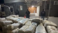 İzmir'de dev baskın: 1,5 tona yakın 'zehir' ele geçirildi!