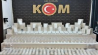 İzmir'de kaçakçılık operasyonu: 15 gözaltı