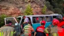 İzmir'de minibüs yamaca çarptı: Ölü ve yaralılar var!