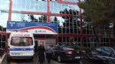 İzmir'de 'zehir' operasyonunda polis memuru vuruldu: 2 gözaltı, 1 kişi aranıyor