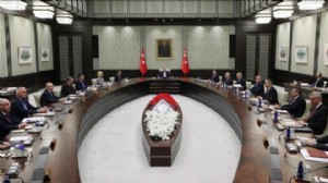 Kabine üyelerinden Netanyahu'ya tepki!