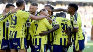 Kadıköy'de tarihi skor. Fenerbahçe'den 8 gol!
