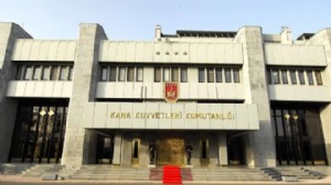 Kara Kuvvetleri'ne FETÖ operasyonu!