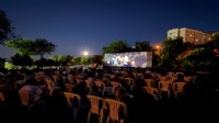 Karabağlar'da açıkhava film keyfi