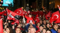 Karşıyaka Cumhuriyet aşkıyla tek yürek!