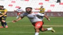 Karşıyaka'da Yılmaz kapıları kapattı