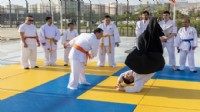 Karşıyaka’da hayata engel yok!