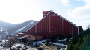 Kartepe'deki kayak oteline mühür vuruldu