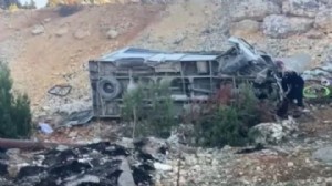 Katliam gibi kaza: 5 ölü, 14 yaralı!