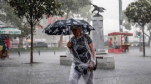 Kavurucu sıcaklar yerini sağanağa bırakıyor