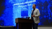Kaya'dan Büyükşehir'e: İzmir’de ulaşımın 'yürümeyen' hali!