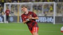 Kerem sahaya çıktı, tribünler ayağa kalktı!